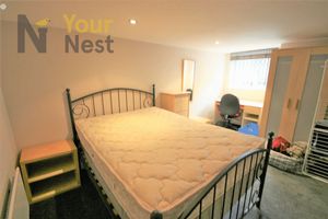 Photo 11- click for photo gallery